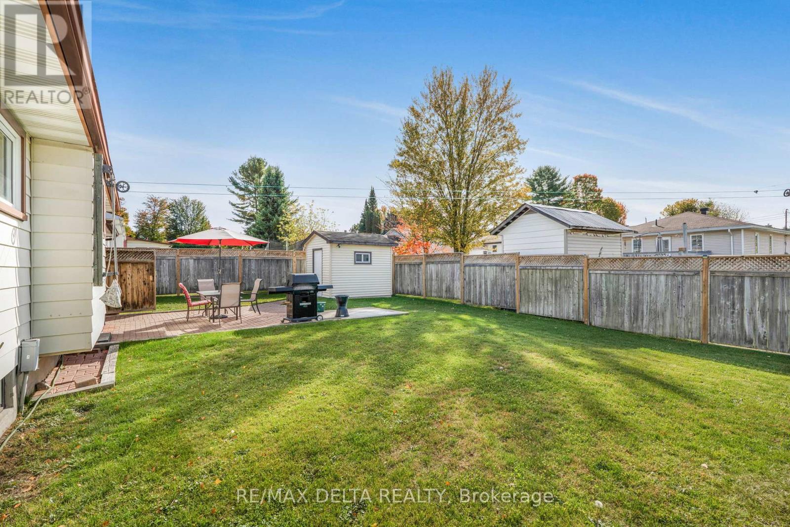 722 Nicole Street, Clarence-Rockland, Ontario  K4K 1G4 - Photo 6 - X12833380