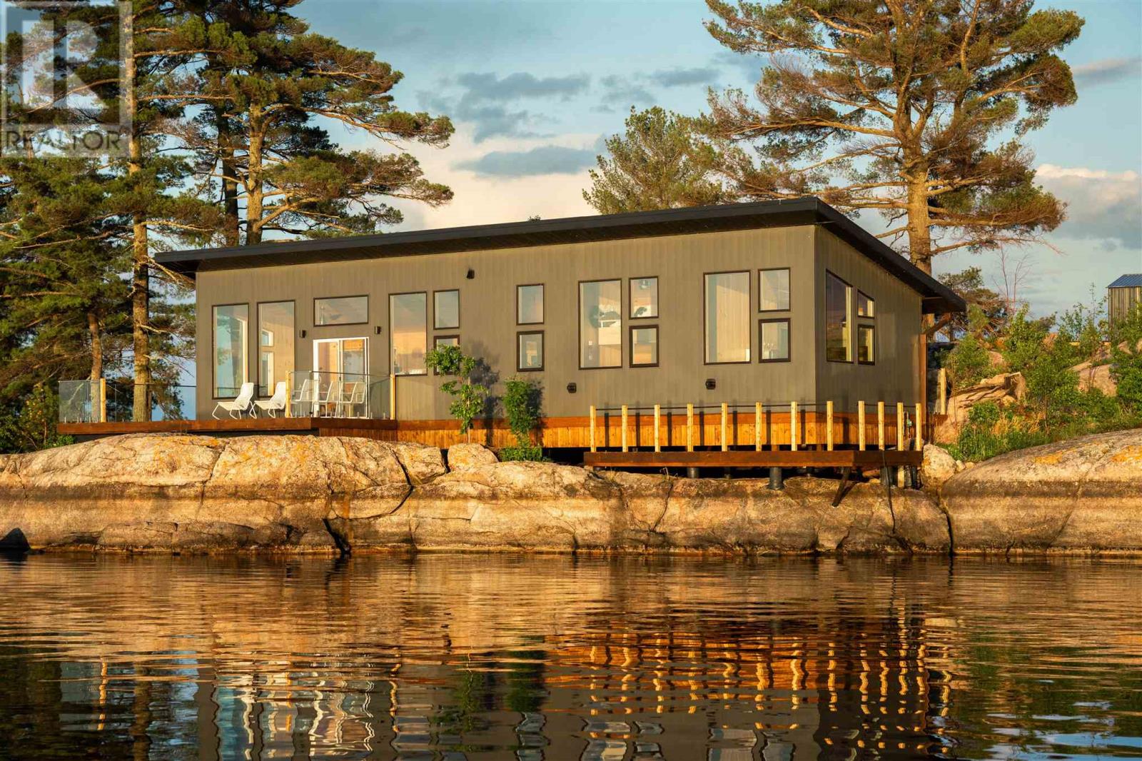 Island S900 Little Sand Lake, Minaki, Ontario  P0X 1J0 - Photo 6 - TB2600327