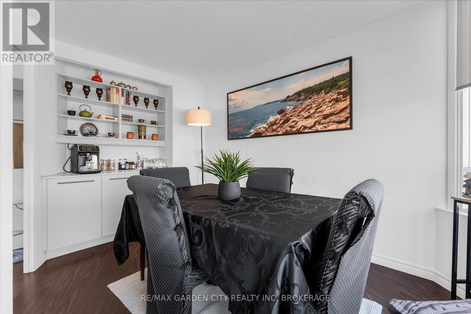 1111 - 7 Gale Crescent, St. Catharines (E. Chester), Ontario  L2R 7M8 - Photo 12 - X12833384