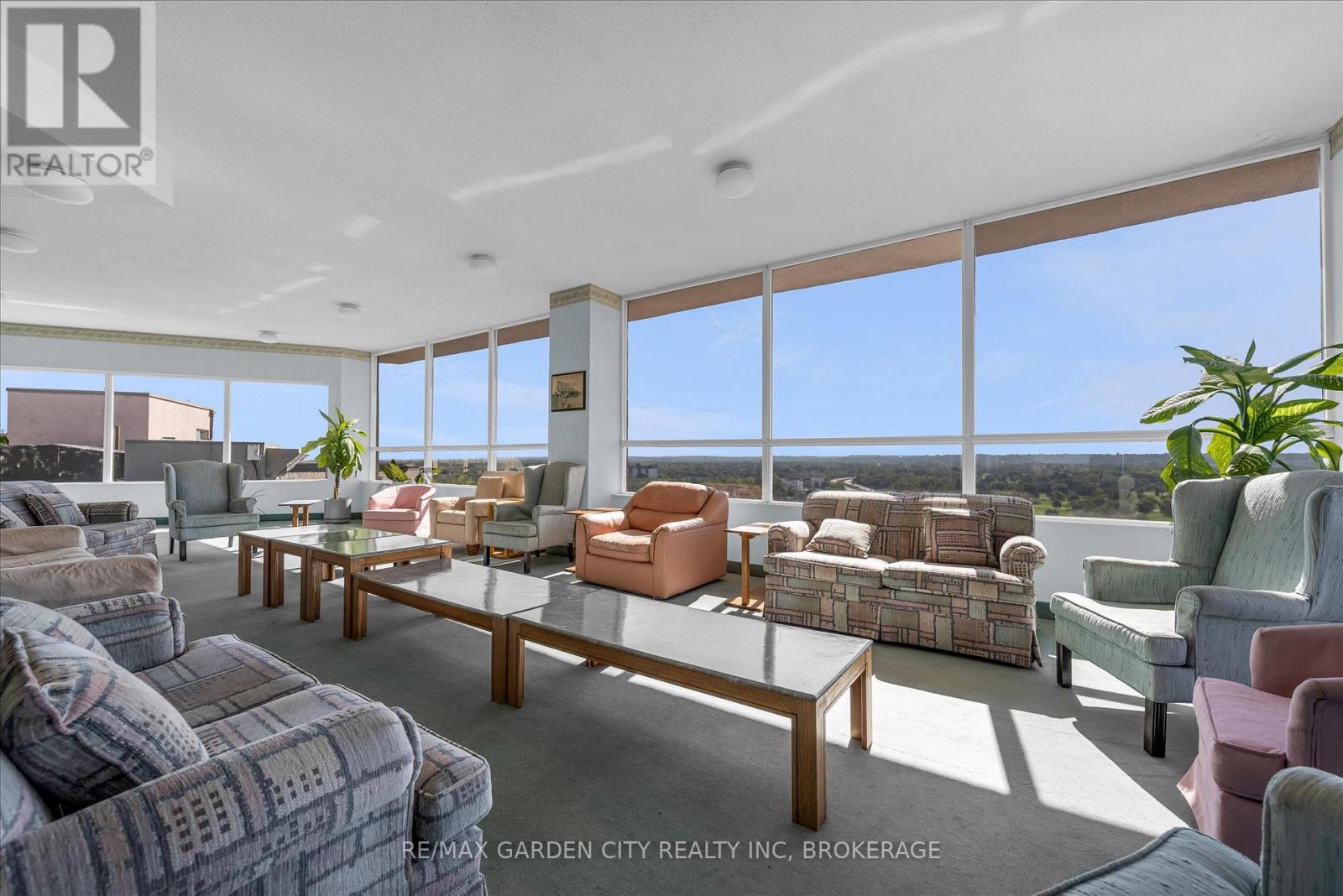 1111 - 7 Gale Crescent, St. Catharines (E. Chester), Ontario  L2R 7M8 - Photo 21 - X12833384