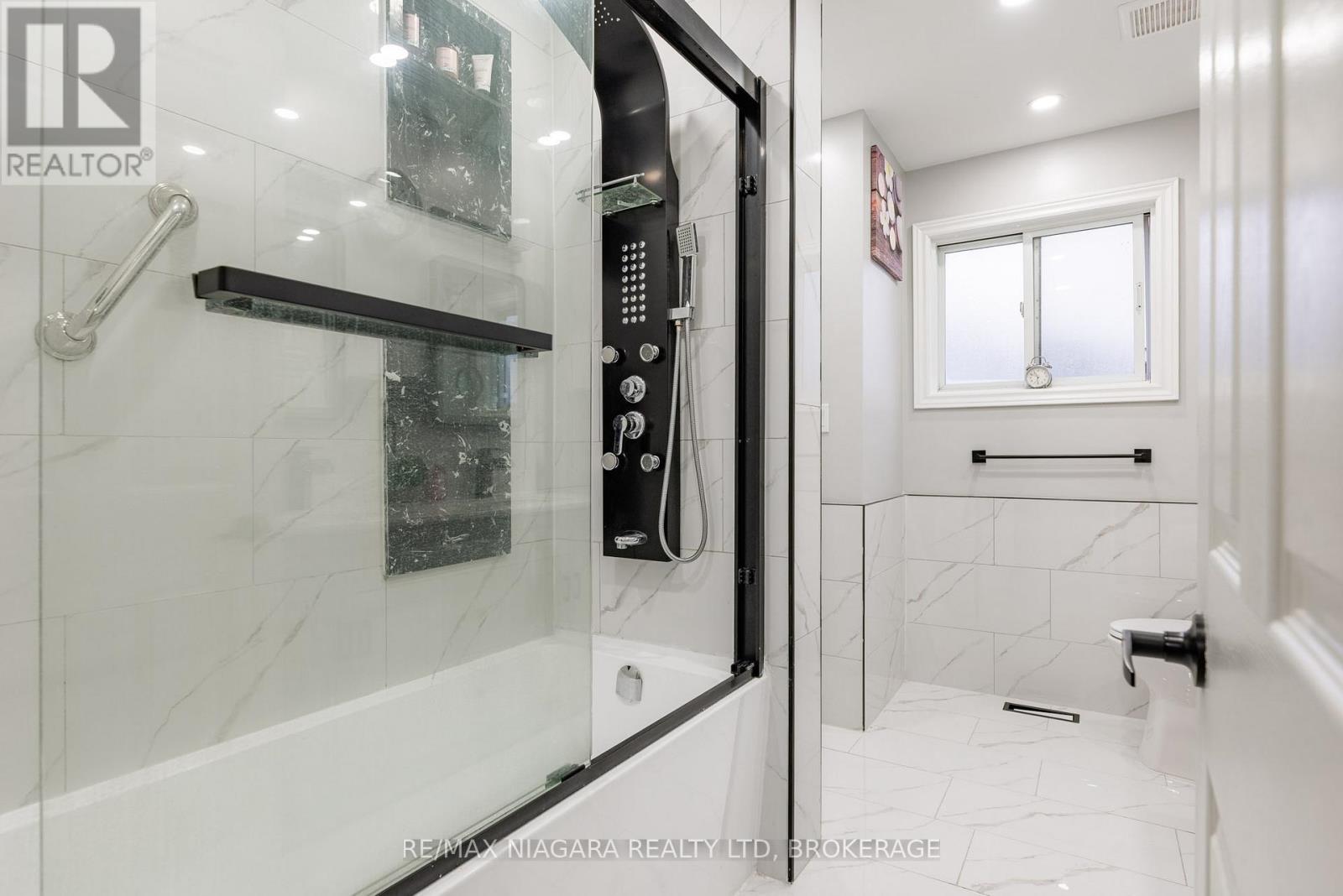 201 Windsor Street, Welland, Ontario  L3C 7E3 - Photo 22 - X12833394