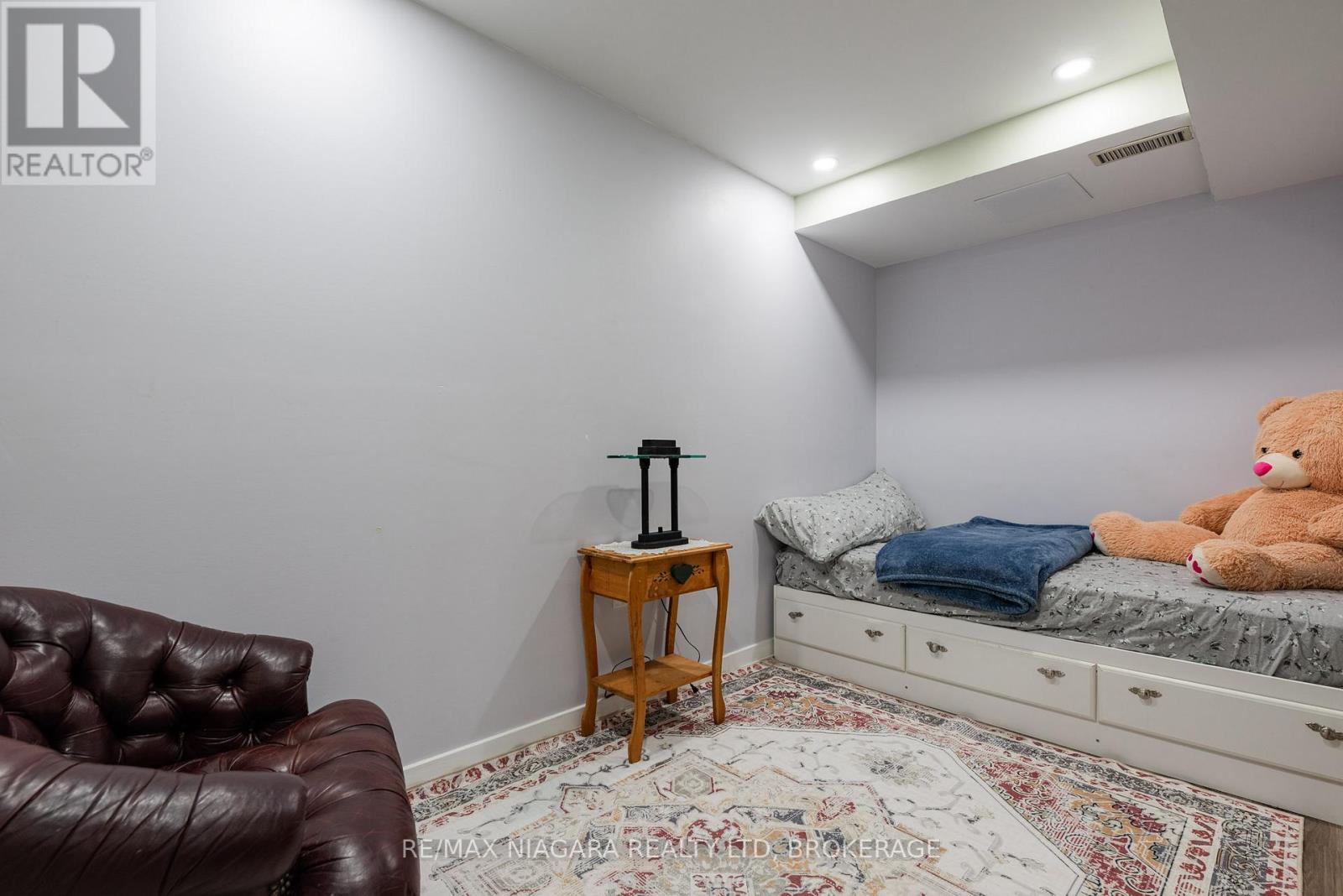 201 Windsor Street, Welland, Ontario  L3C 7E3 - Photo 29 - X12833394