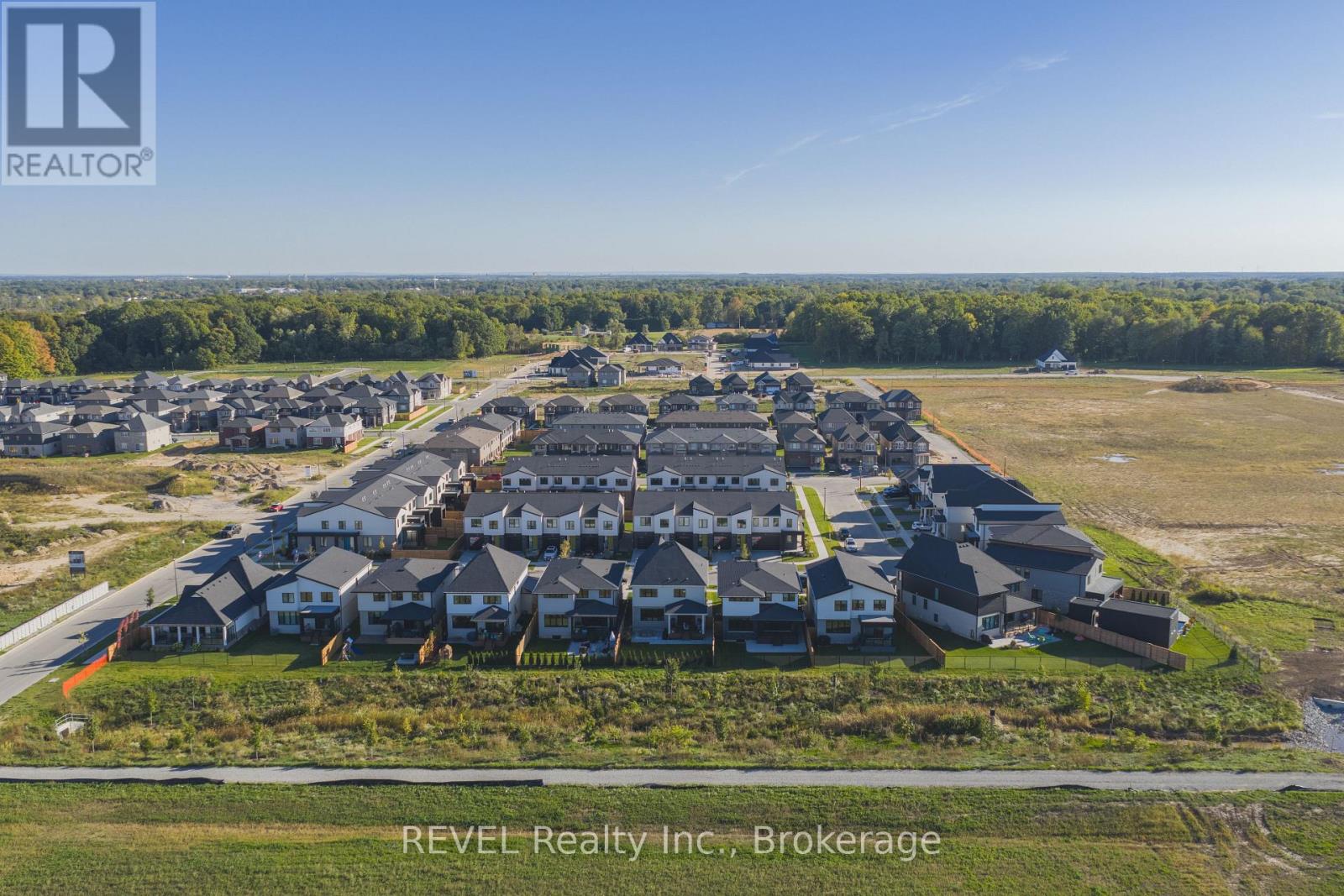 21 Arsenault Crescent, Pelham (Fonthill), Ontario  L0S 1E1 - Photo 44 - X12833436