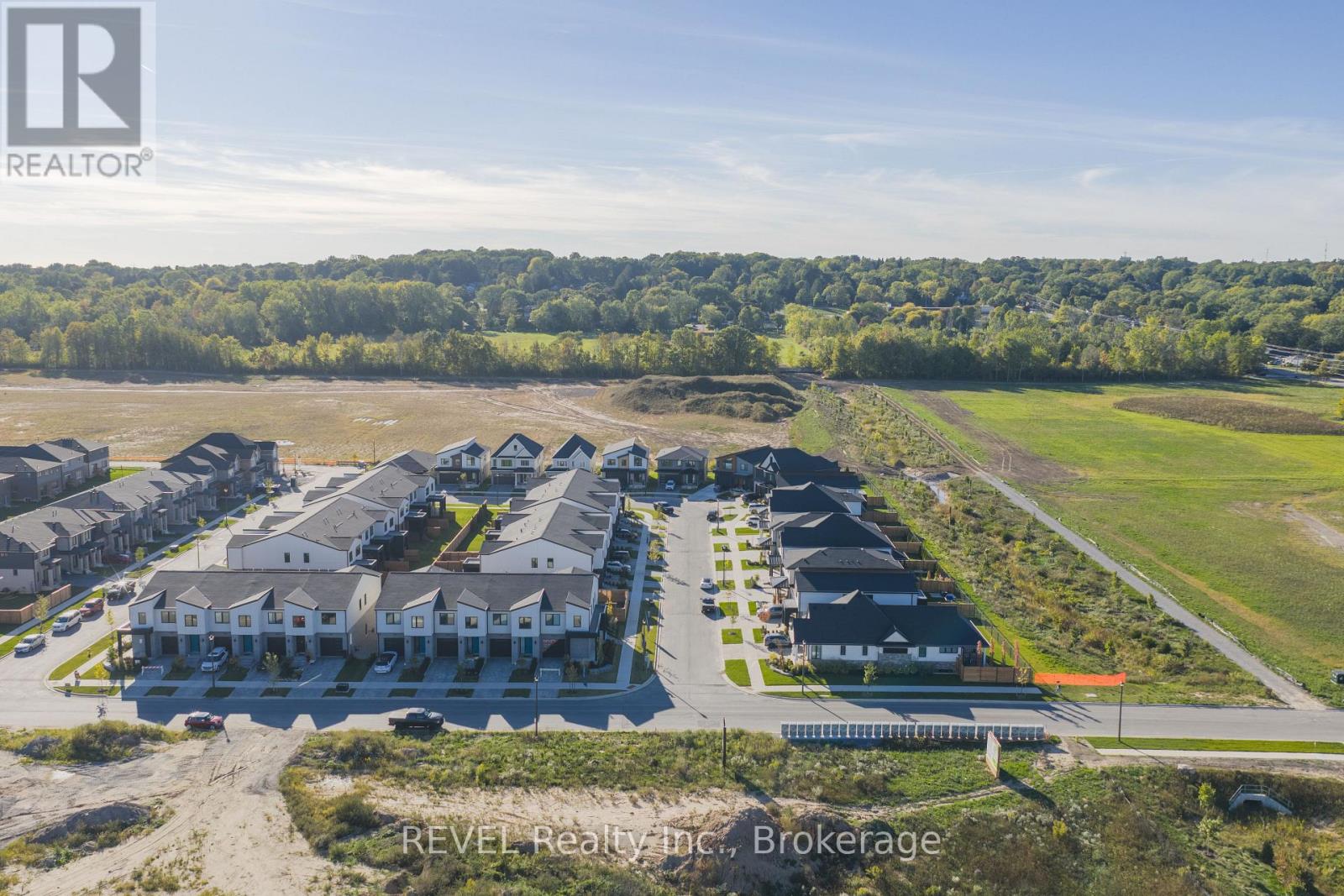 21 Arsenault Crescent, Pelham (Fonthill), Ontario  L0S 1E1 - Photo 45 - X12833436