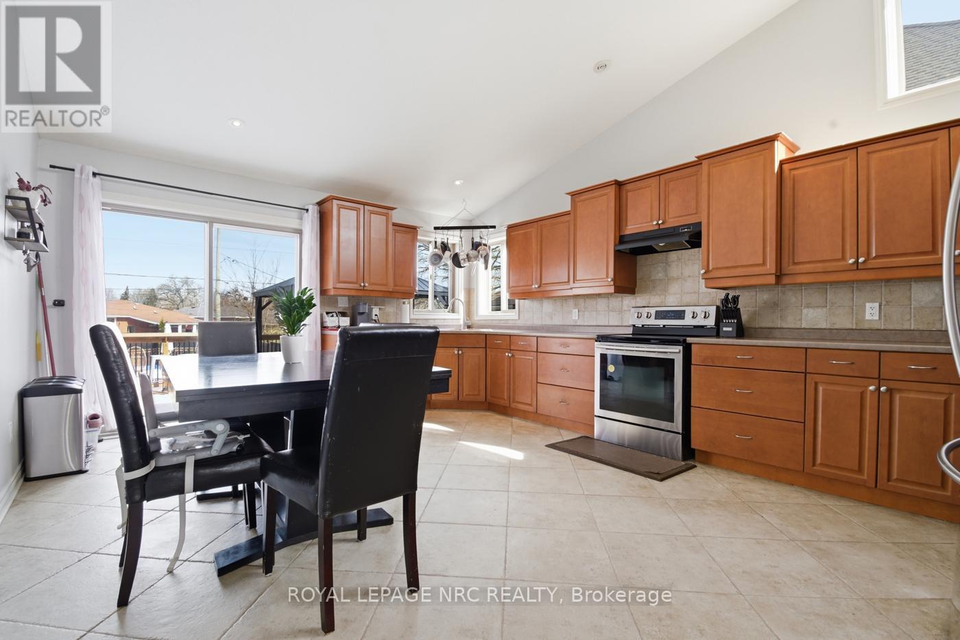 4001 Weinbrenner Road, Niagara Falls, Ontario  L2G 7X9 - Photo 14 - X12833474