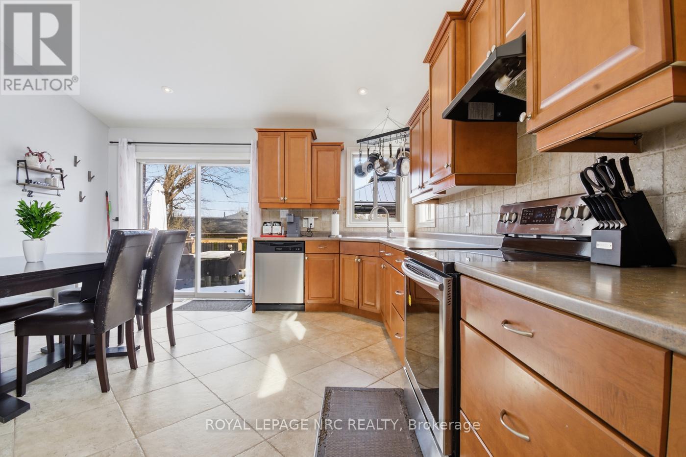 4001 Weinbrenner Road, Niagara Falls, Ontario  L2G 7X9 - Photo 18 - X12833474