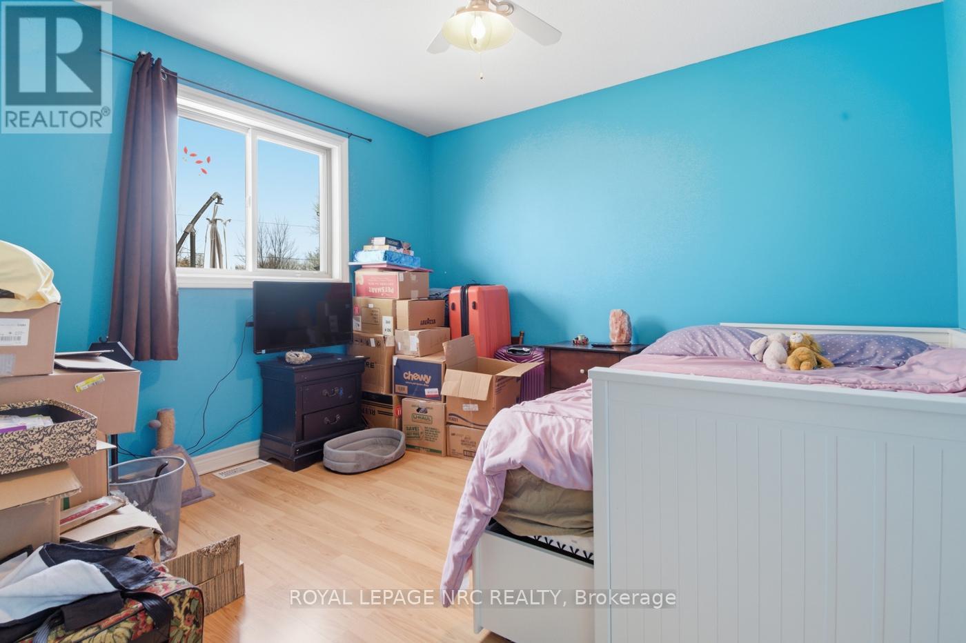 4001 Weinbrenner Road, Niagara Falls, Ontario  L2G 7X9 - Photo 24 - X12833474