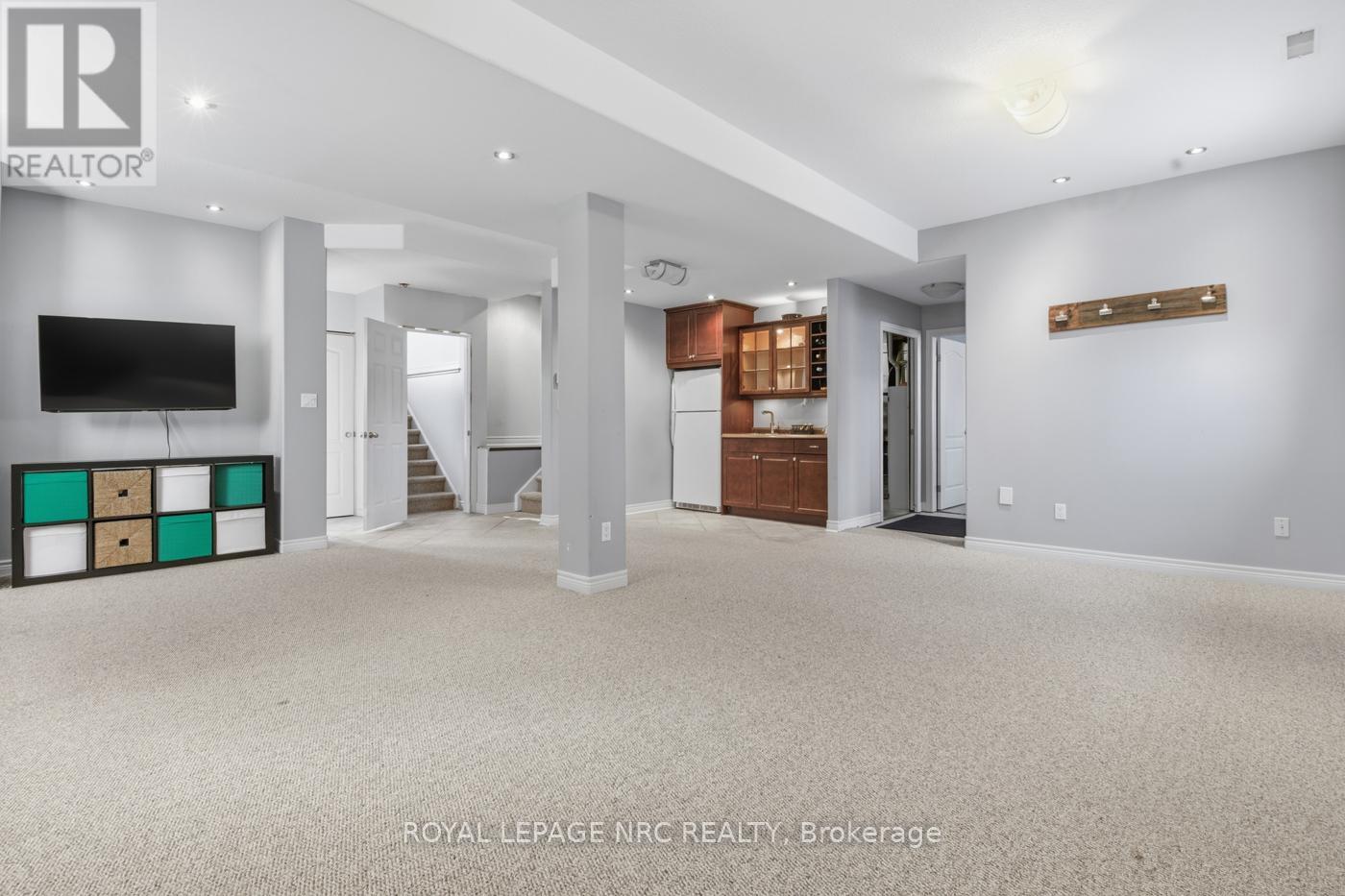 4001 Weinbrenner Road, Niagara Falls, Ontario  L2G 7X9 - Photo 31 - X12833474