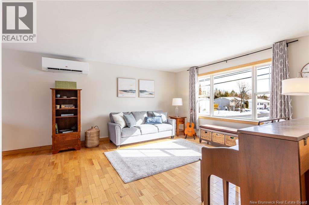 135 Goodine Street, Fredericton, New Brunswick  E3B 7J7 - Photo 3 - NB133516