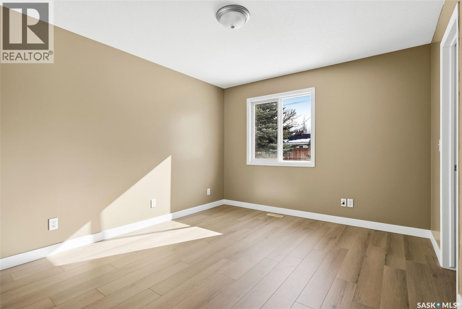 1005 Birchwood Place, Regina, Saskatchewan  S4S 7L1 - Photo 16 - SK029267