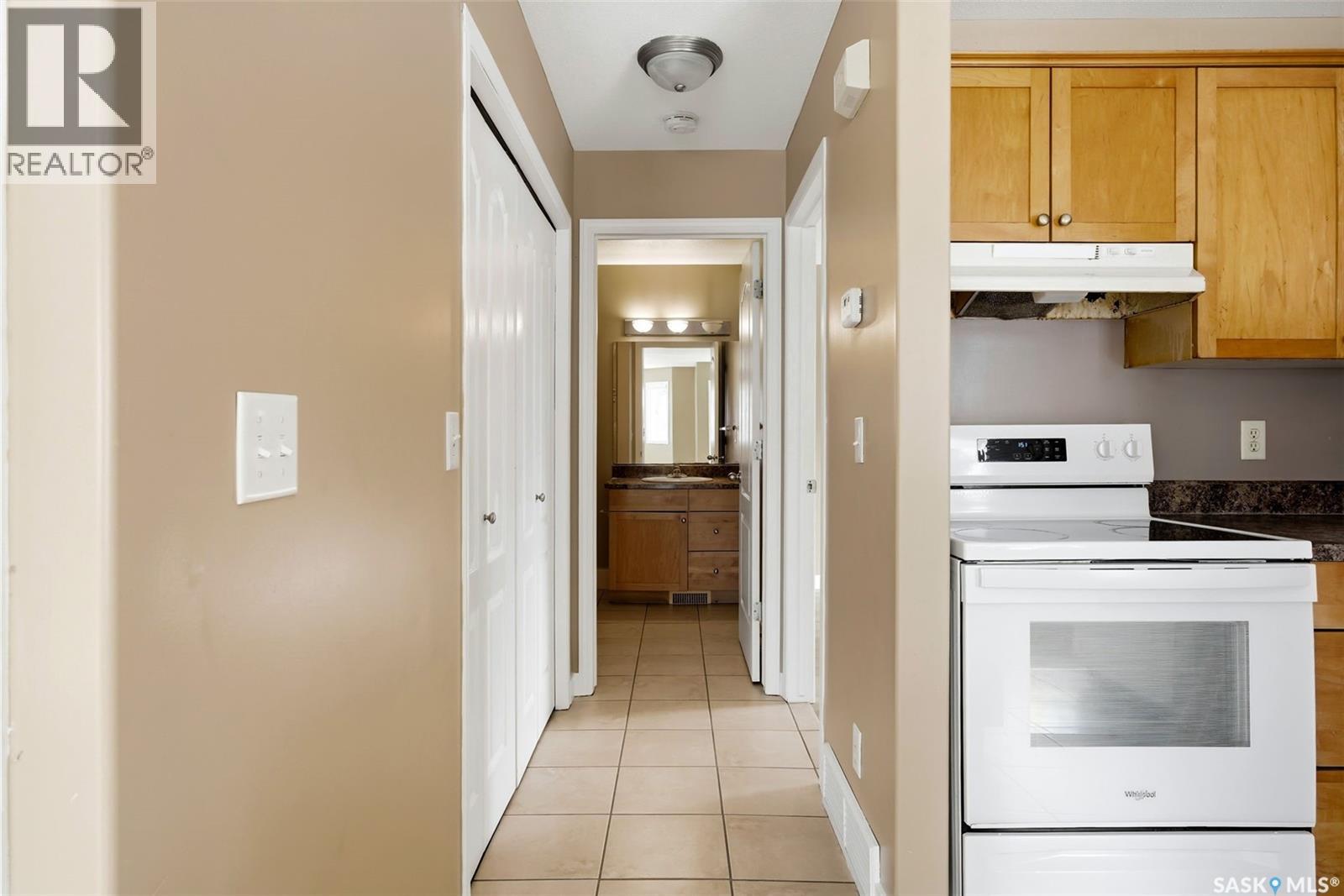 1005 Birchwood Place, Regina, Saskatchewan  S4S 7L1 - Photo 15 - SK029267