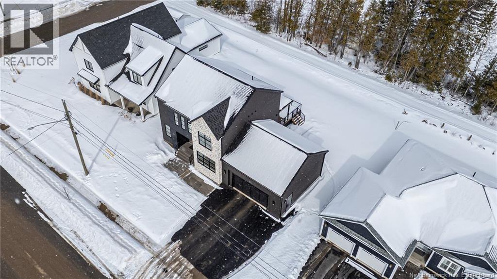 41 Boxwood Lane, New Maryland, New Brunswick  E3C 0R7 - Photo 2 - NB133945