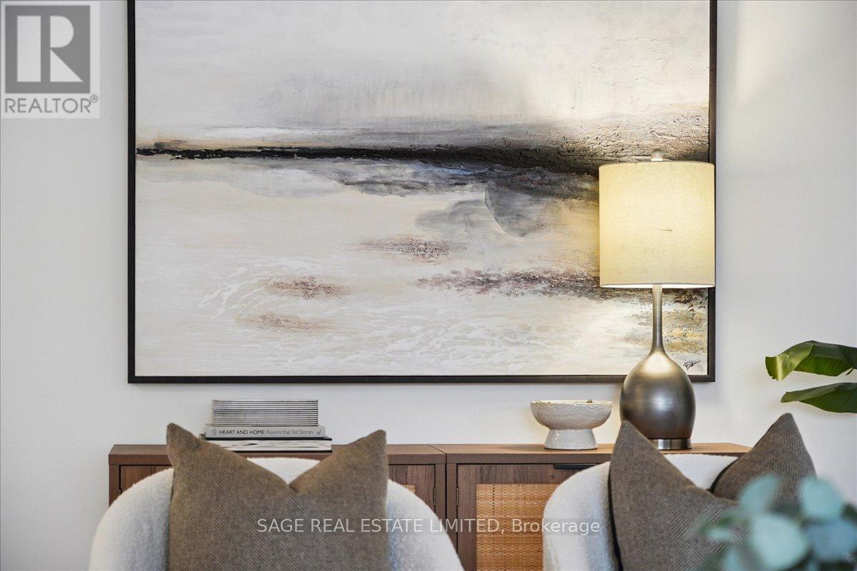 3036 Swansea Drive, Oakville, Ontario  L6L 6H9 - Photo 18 - W12818046