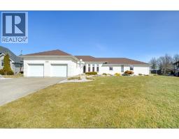 7056 EAGLE CRESCENT, Amherstburg, Ontario