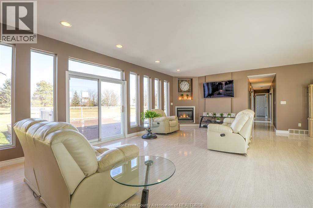 7056 Eagle Crescent, Amherstburg, Ontario  N0R 1J0 - Photo 19 - 26004131