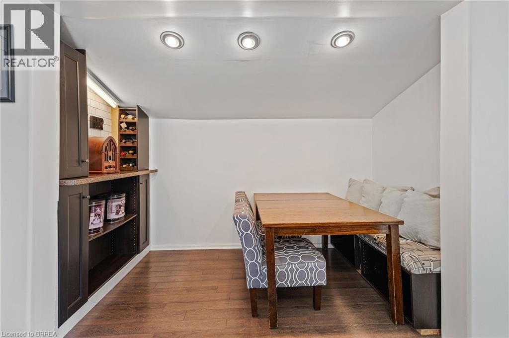 34 Eighth Avenue, Brantford, Ontario  N3S 1B9 - Photo 18 - 40805786