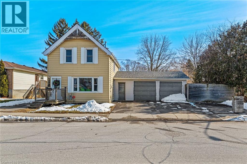 34 Eighth Avenue, Brantford, Ontario  N3S 1B9 - Photo 2 - 40805786