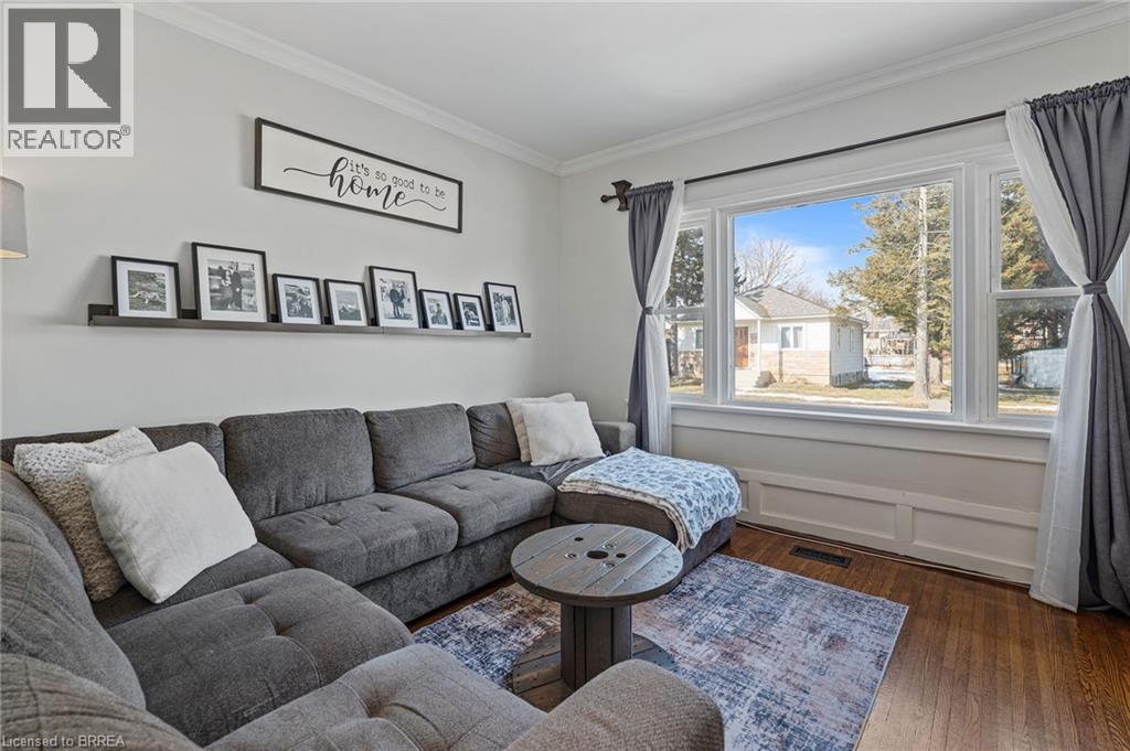 34 Eighth Avenue, Brantford, Ontario  N3S 1B9 - Photo 9 - 40805786