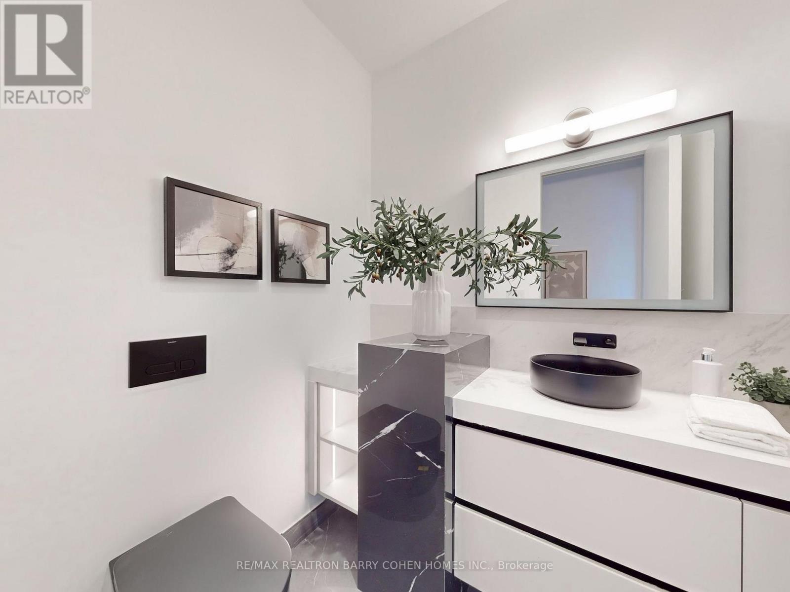 135 Imperial Street, Toronto, Ontario  M5P 1C7 - Photo 15 - C12833452