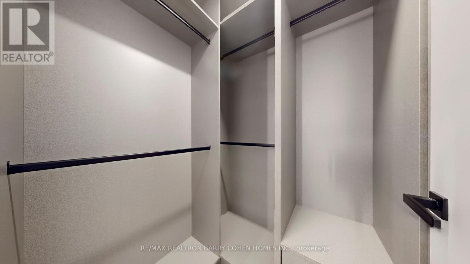 135 Imperial Street, Toronto, Ontario  M5P 1C7 - Photo 31 - C12833452