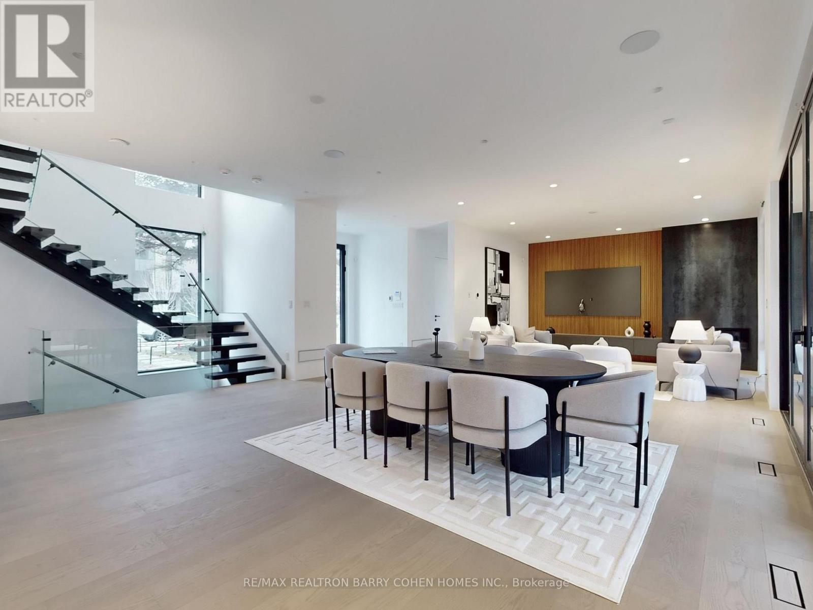 135 Imperial Street, Toronto, Ontario  M5P 1C7 - Photo 4 - C12833452