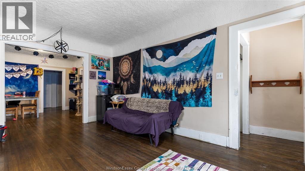 2165-2167 Dougall Avenue, Windsor, Ontario  N8X 1S5 - Photo 3 - 26004245