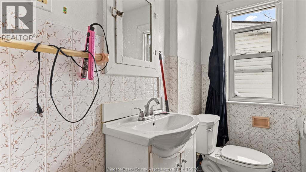 2165-2167 Dougall Avenue, Windsor, Ontario  N8X 1S5 - Photo 20 - 26004244