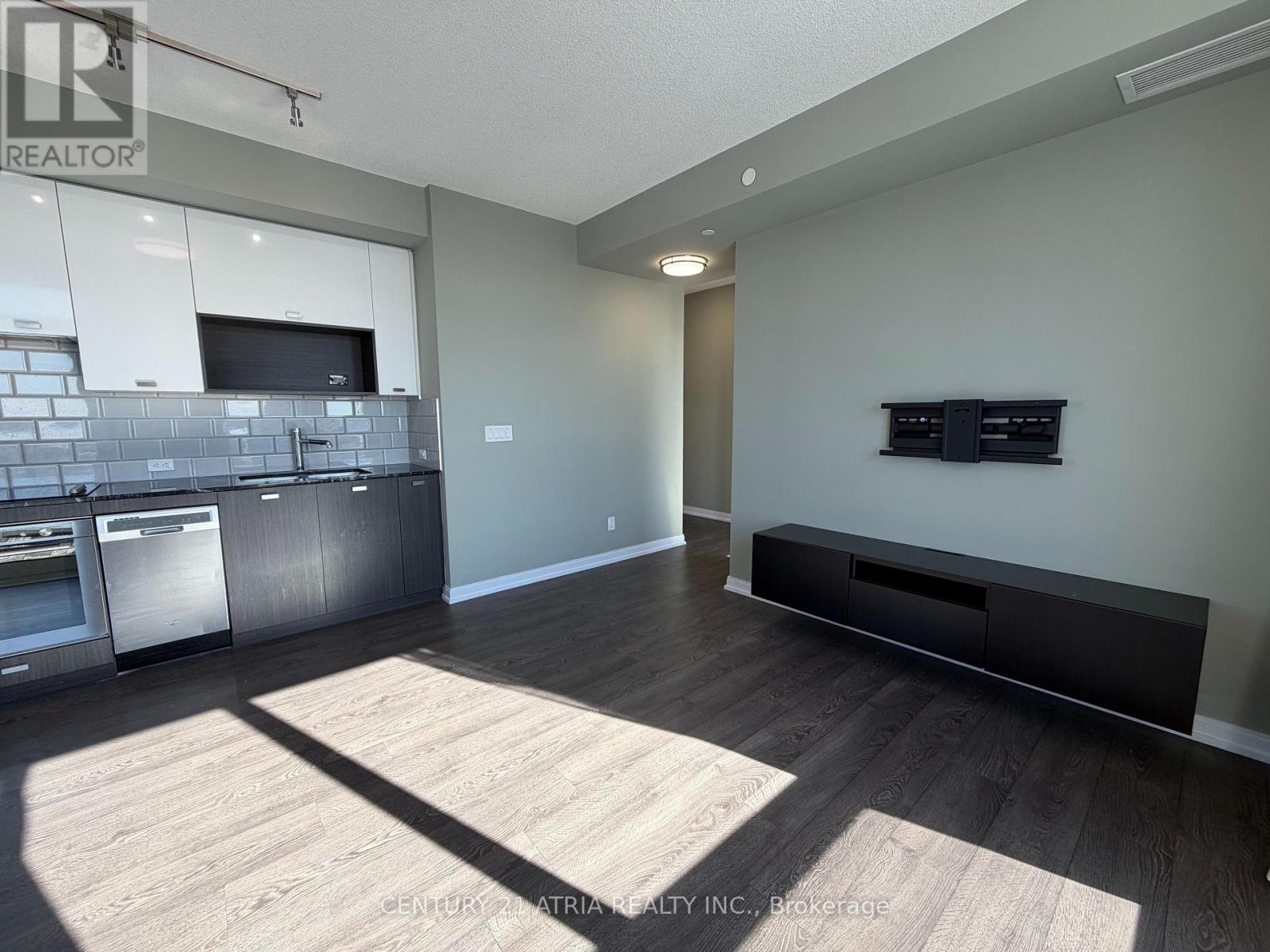 3403 - 255 Village Green Square, Toronto, Ontario  M1S 0L8 - Photo 7 - E12833308