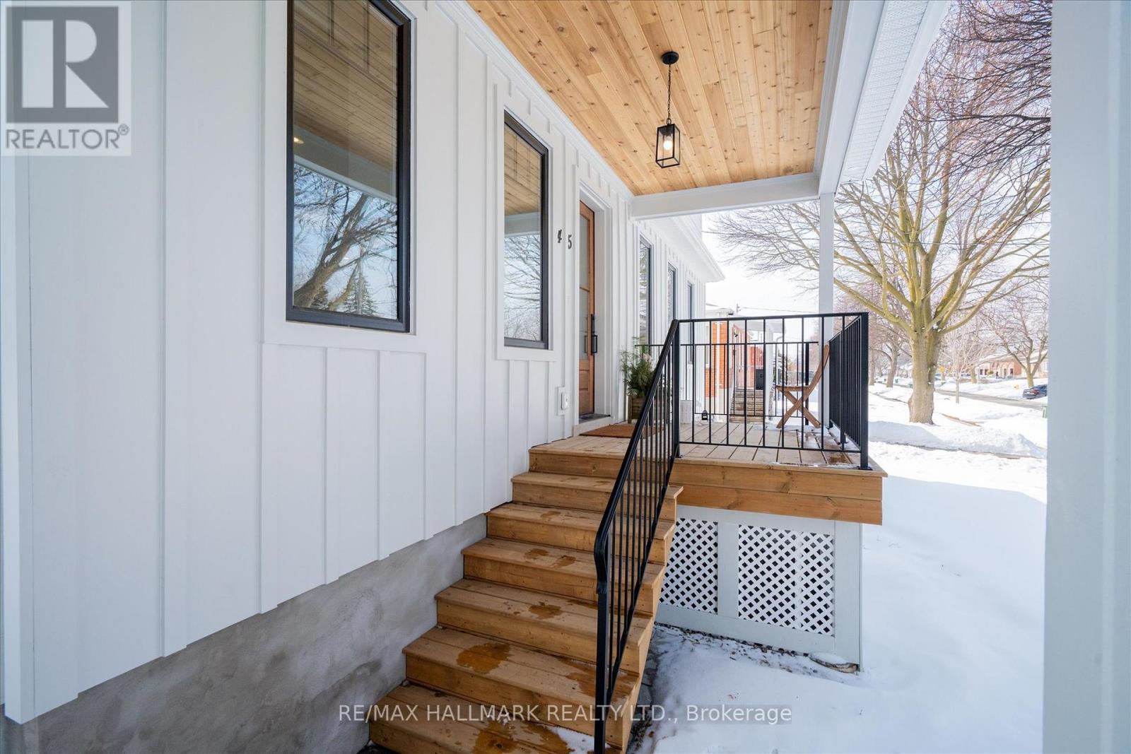 45 Boyce Avenue, Toronto, Ontario  M1J 1K4 - Photo 4 - E12833360