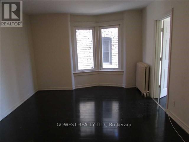 2011 Dundas Street W, Toronto, Ontario  M6R 1W7 - Photo 17 - W12832098