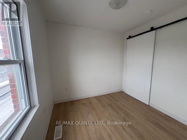 1 - 27 Dundas Street E, Quinte West, Ontario  K8V 1K6 - Photo 7 - X12811780