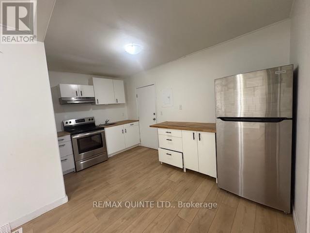 1 - 27 Dundas Street E, Quinte West, Ontario  K8V 1K6 - Photo 3 - X12811780