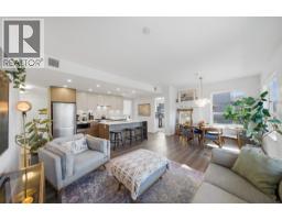 303 645 COMO LAKE AVENUE, Coquitlam, British Columbia