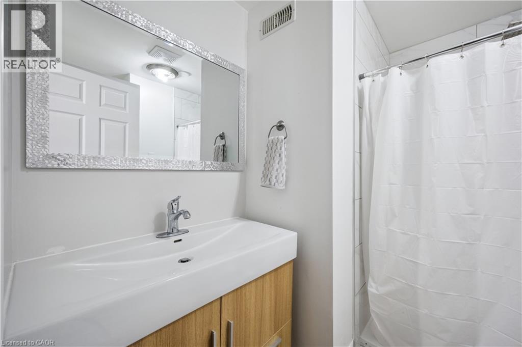 108 Northlake Drive Unit# A, Waterloo, Ontario  N2V 1H6 - Photo 26 - 40808525