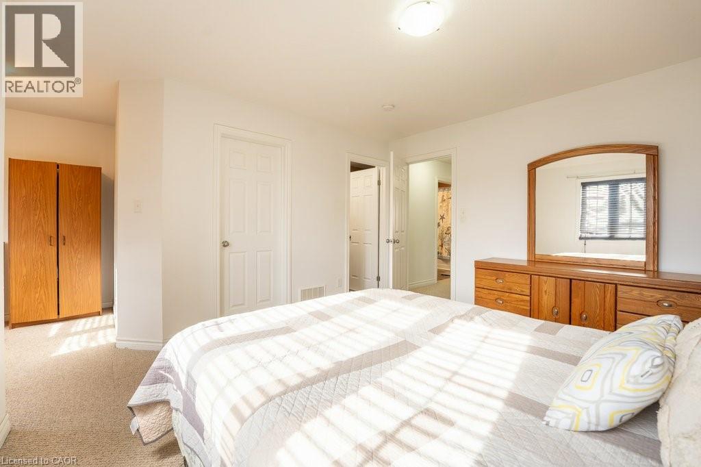 8 Renfrew Street, Kitchener, Ontario N2R 0G6 - Photo 33 - 40808440