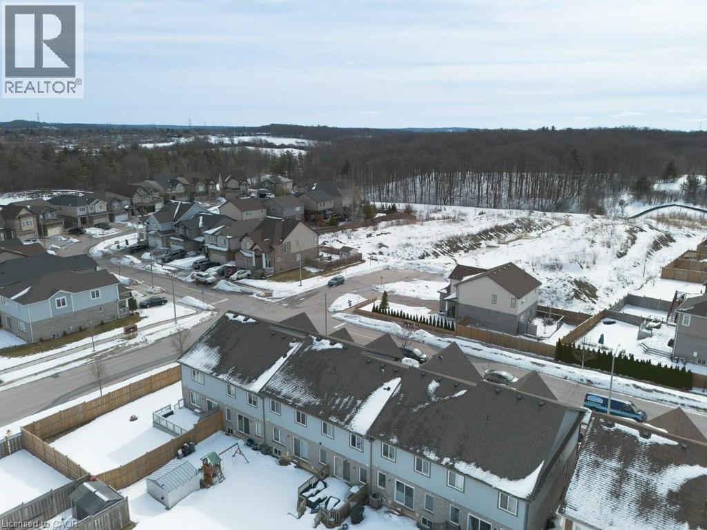 8 Renfrew Street, Kitchener, Ontario N2R 0G6 - Photo 41 - 40808440