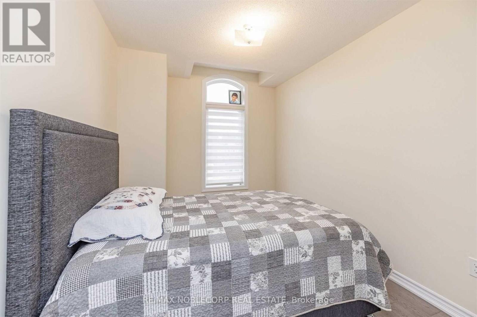 144 Sunset Terrace, Vaughan, Ontario  L4L 1A6 - Photo 21 - N12833306