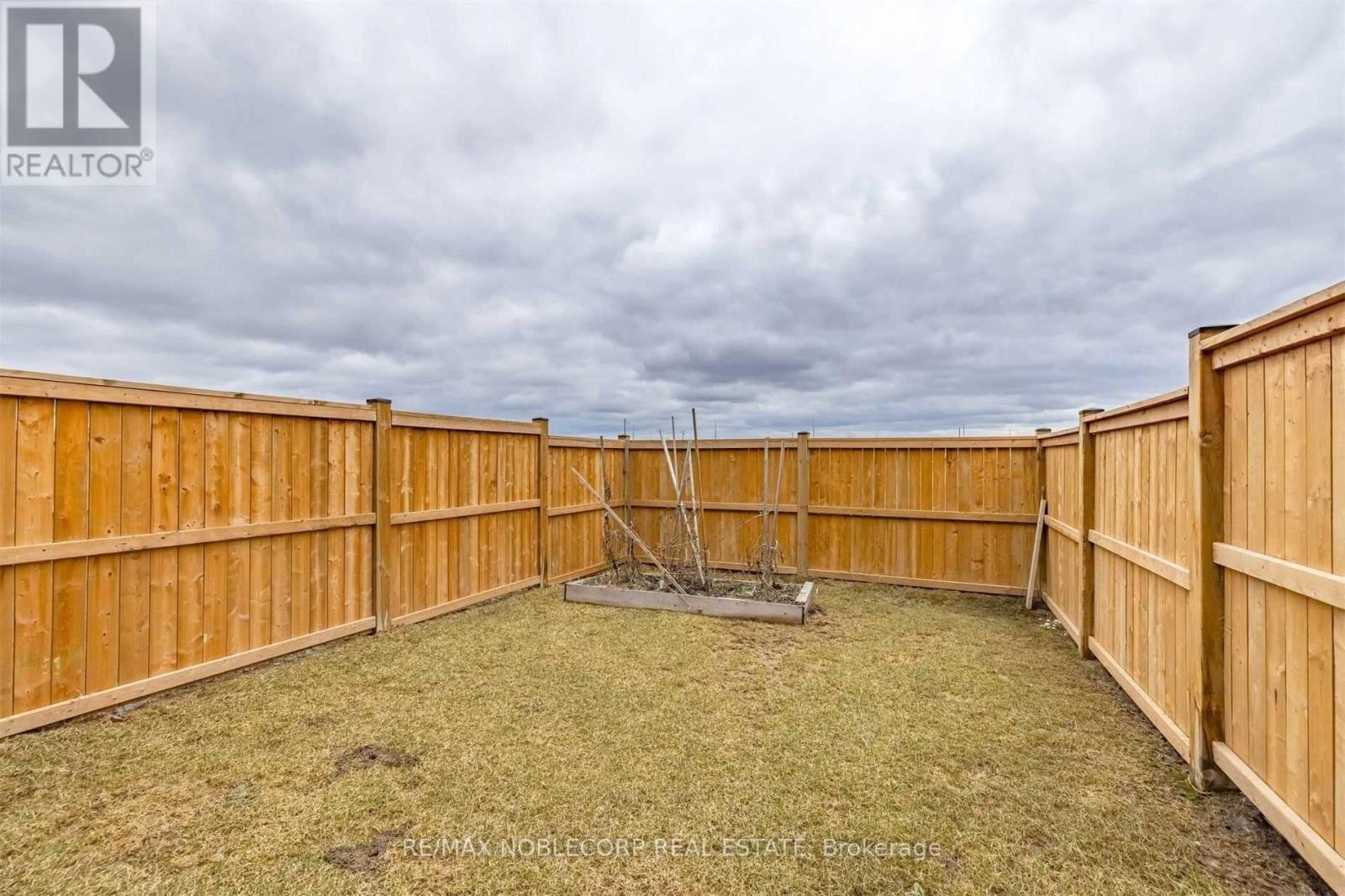 144 Sunset Terrace, Vaughan, Ontario  L4L 1A6 - Photo 26 - N12833306