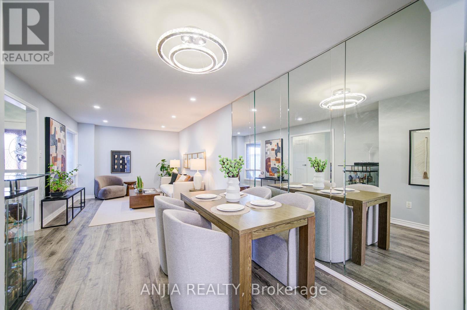 83 Mcclintock Crescent, Vaughan, Ontario  L4J 2S8 - Photo 7 - N12833362