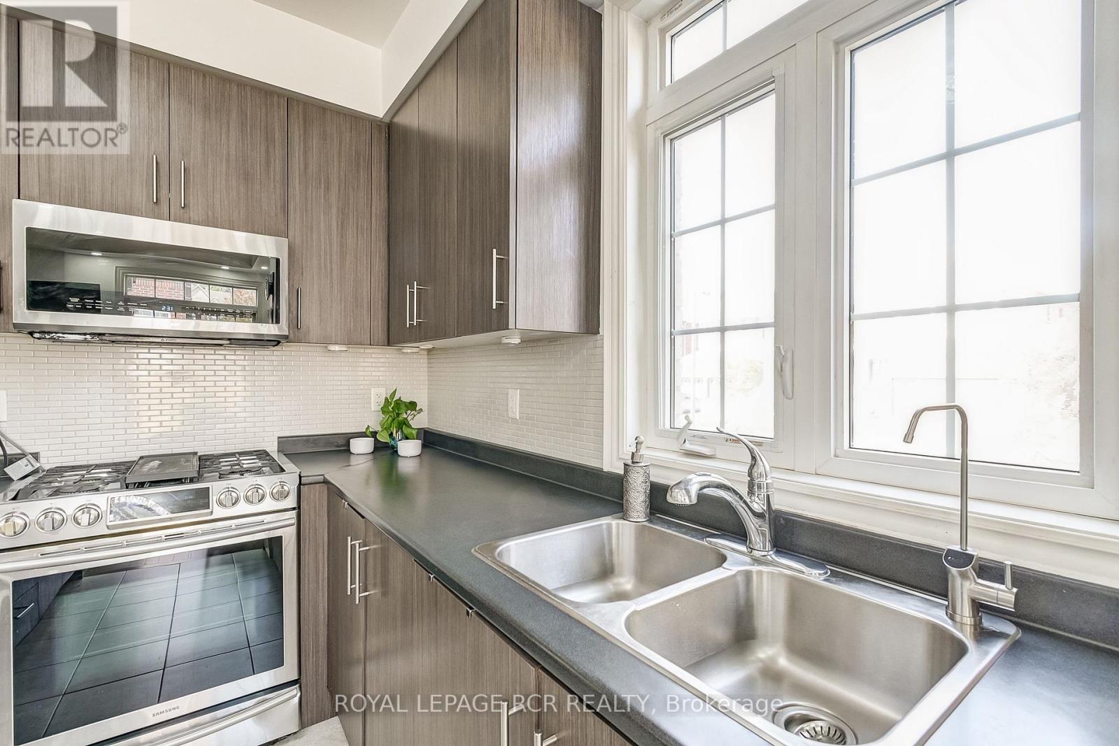 1 Silver Charm Drive, East Gwillimbury, Ontario  L9N 0S5 - Photo 25 - N12833412