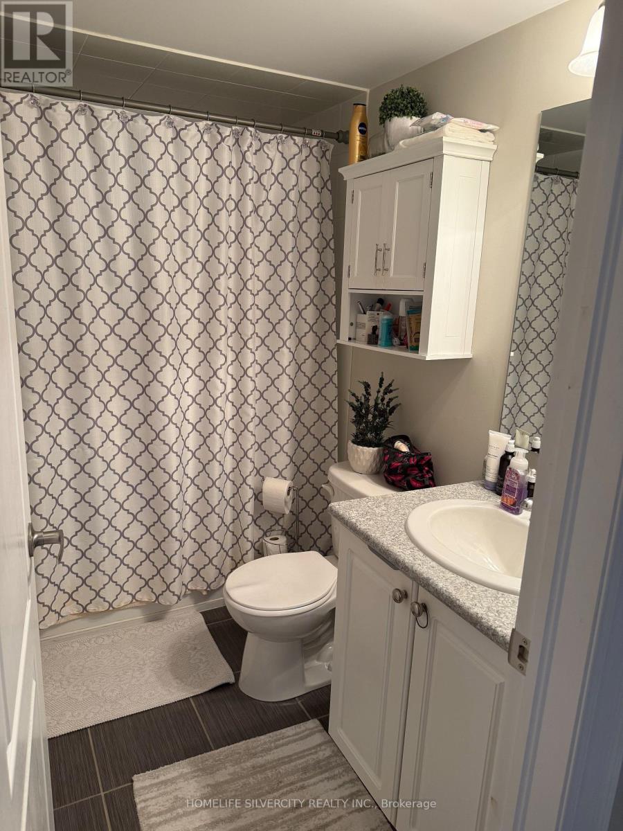 110 - 2 Dunsheath Way, Markham, Ontario  L6B 1N3 - Photo 8 - N12833420