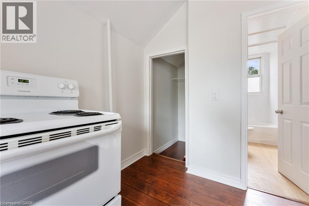 208 East Avenue N Unit# Upper, Hamilton, Ontario  L8L 5J3 - Photo 13 - 40806236