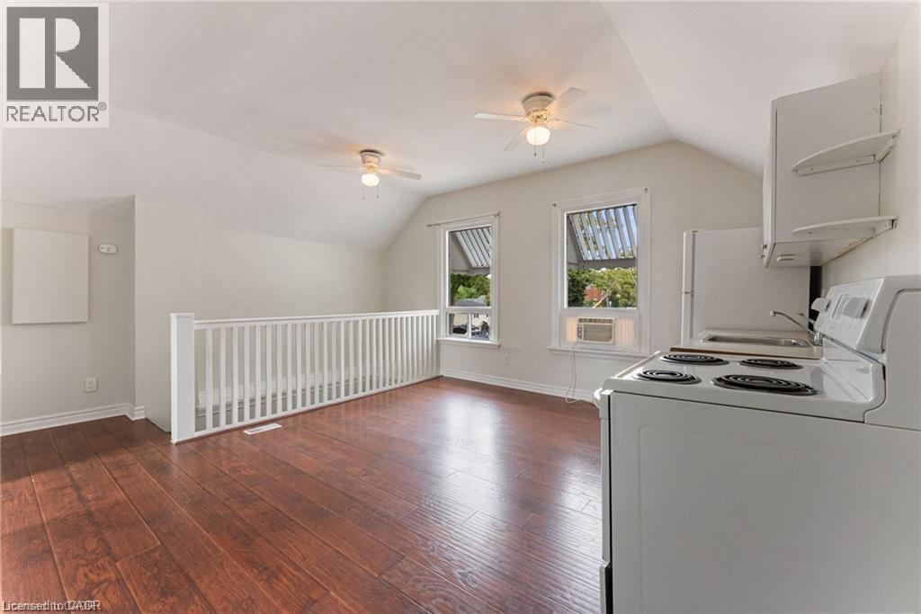 208 East Avenue N Unit# Upper, Hamilton, Ontario  L8L 5J3 - Photo 7 - 40806236