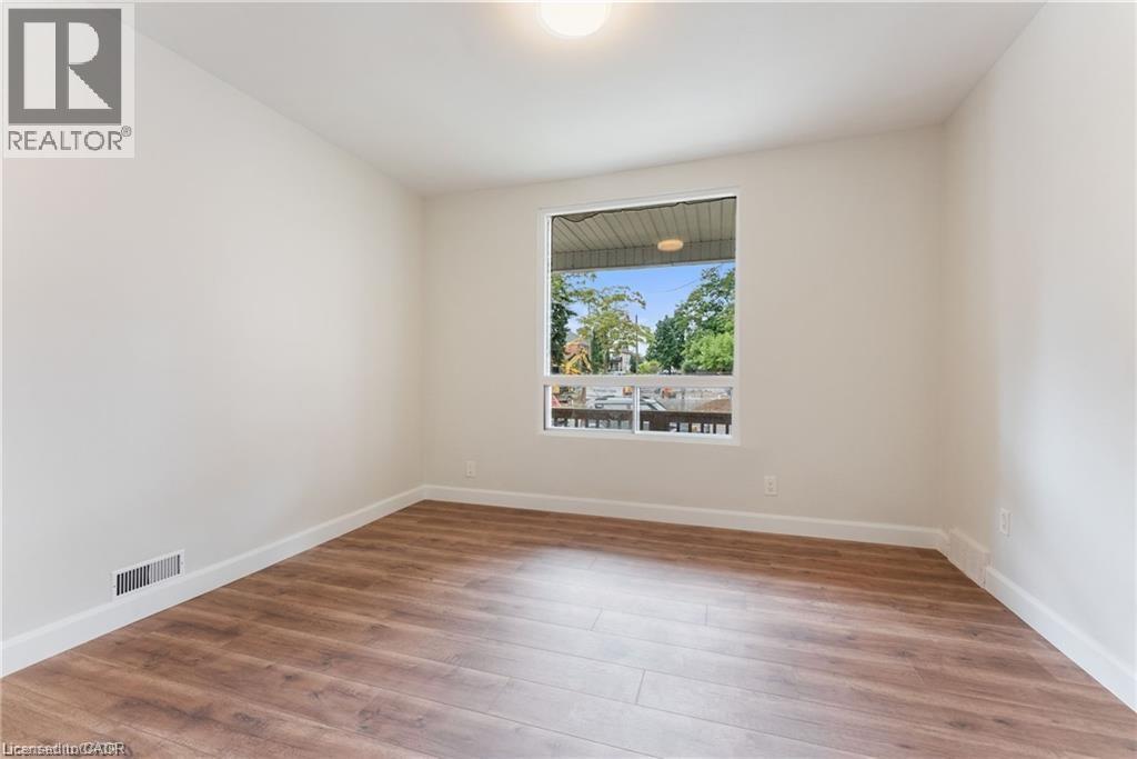 208 East Avenue N Unit# Main, Hamilton, Ontario  L8L 5J3 - Photo 10 - 40806218