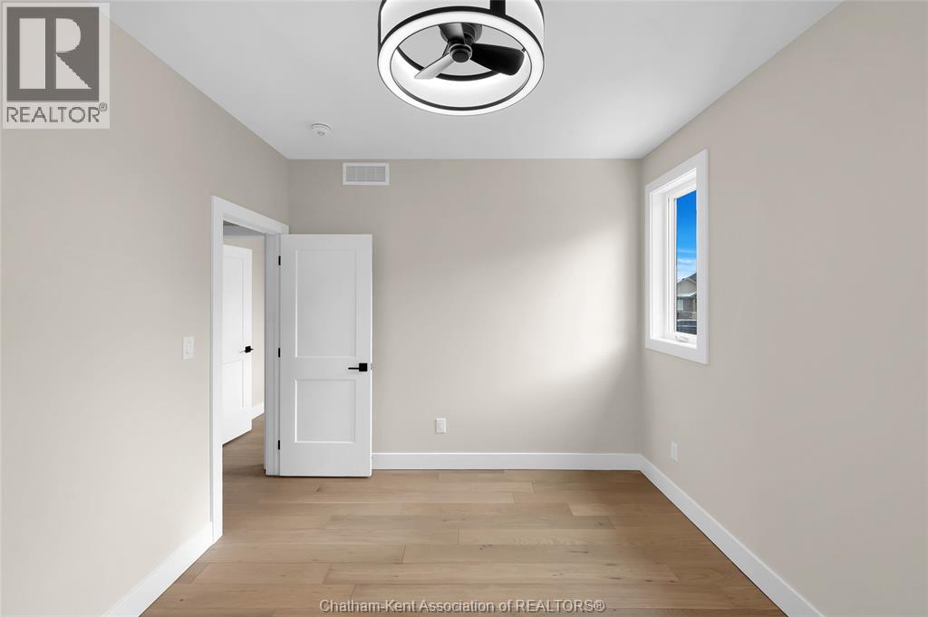 64 Cherry Blossom Trail, Chatham, Ontario  N7L 0H3 - Photo 30 - 25028066