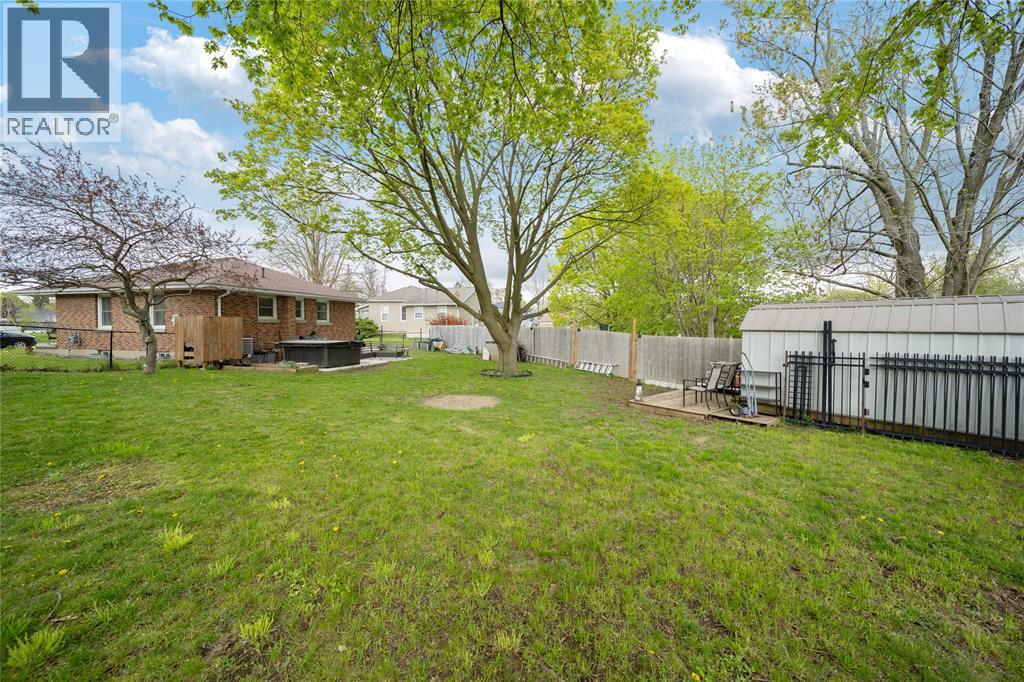 19 Broadway Street, Lambton Shores, Ontario  N0N 1J0 - Photo 24 - 26003814