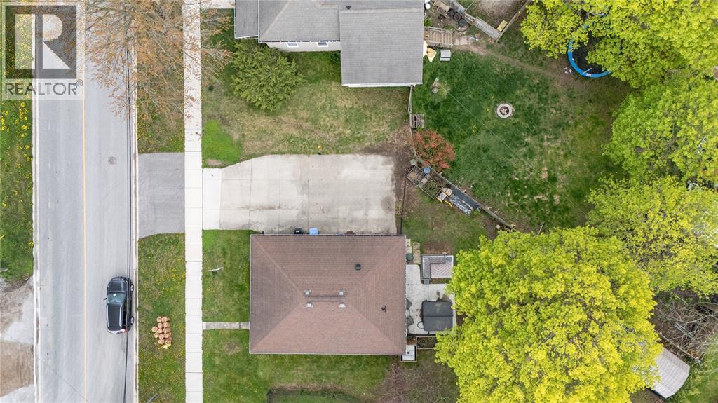 19 Broadway Street, Lambton Shores, Ontario  N0N 1J0 - Photo 34 - 26003814