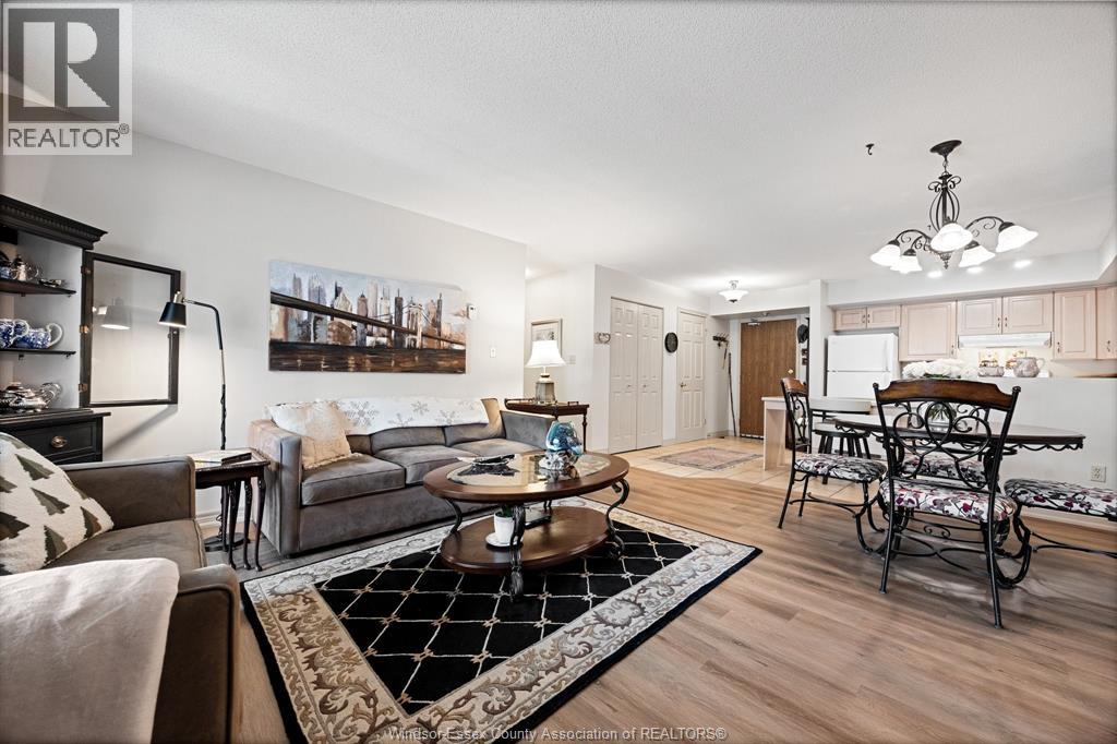 1995 Normandy Unit# 301a, Lasalle, Ontario N9H 1P9 - Photo 8 - 26004286