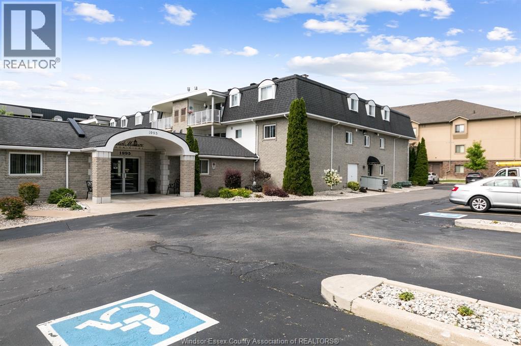 1995 Normandy Unit# 301a, Lasalle, Ontario N9H 1P9 - Photo 18 - 26004286