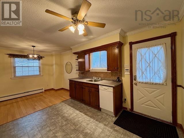 756 Forsyth Street, New Waterford, Nova Scotia  B1H 2Y5 - Photo 9 - 202600281